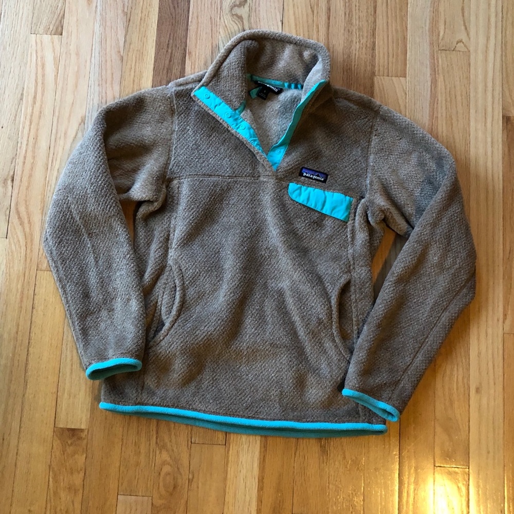 Patagonia pull over fleece small